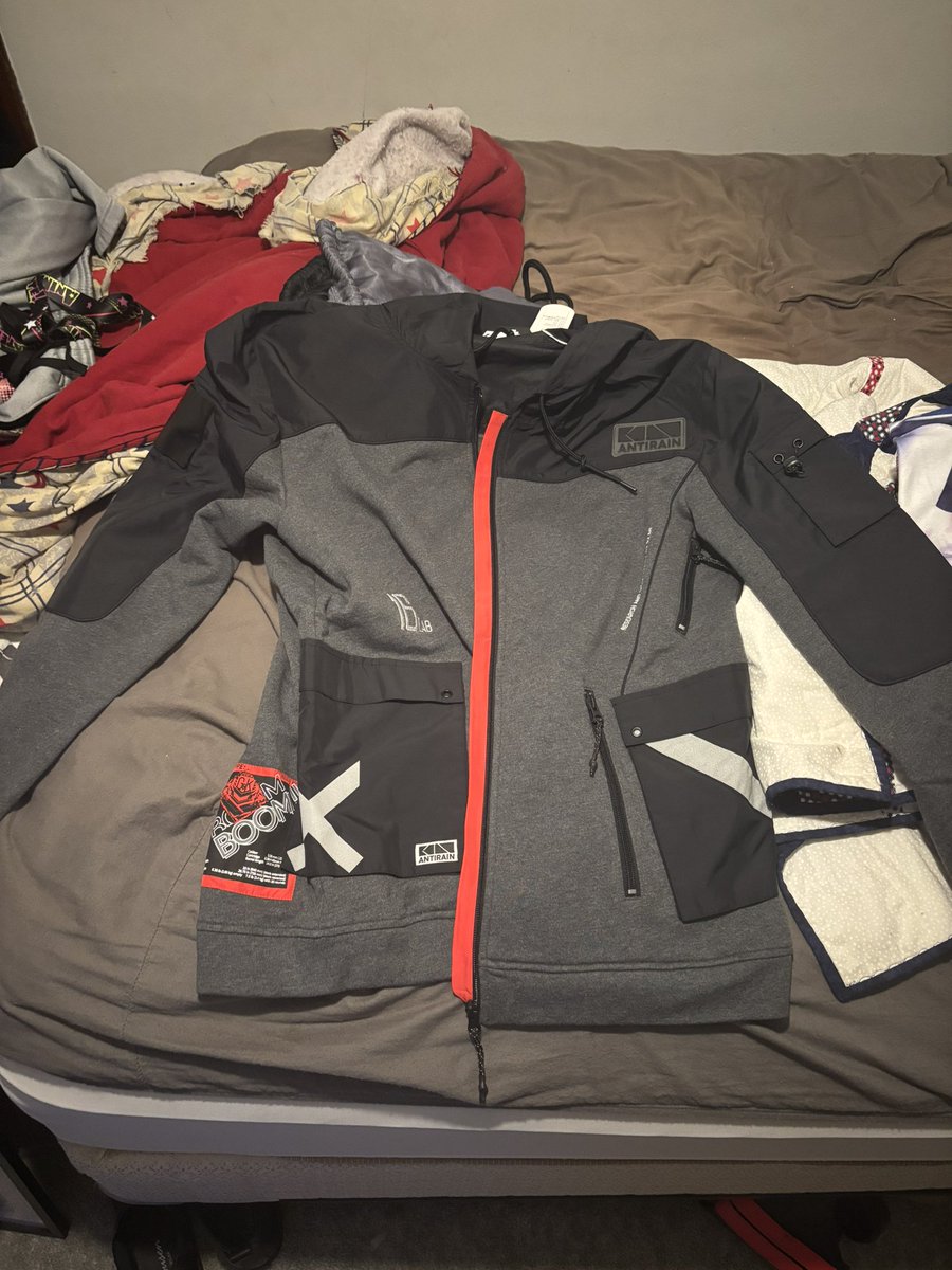NovaSizer69's tweet image. Need soppo patch recommendations for my soppo jacket i got from AX