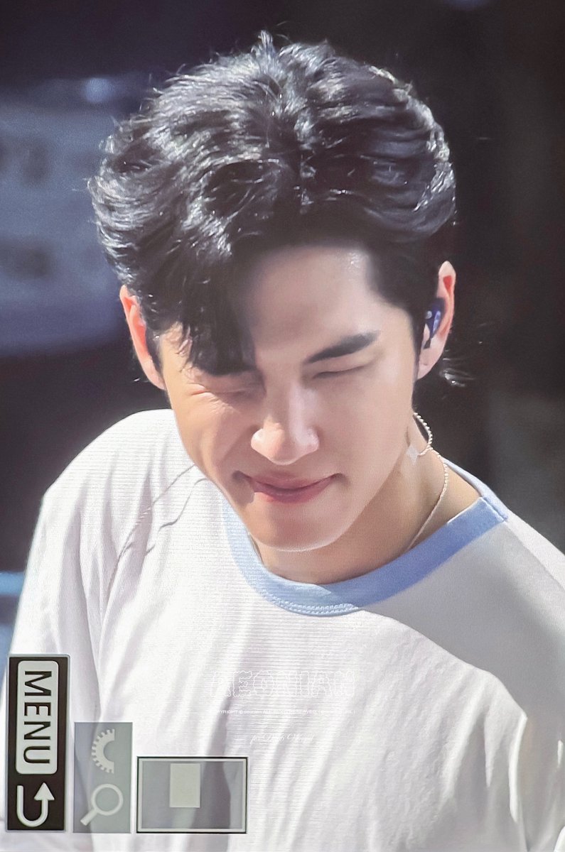 aeonian_PIL's tweet image. 250725 Pier10 #μν #WONPIL #λ°μ΄μμ€ #DAY6