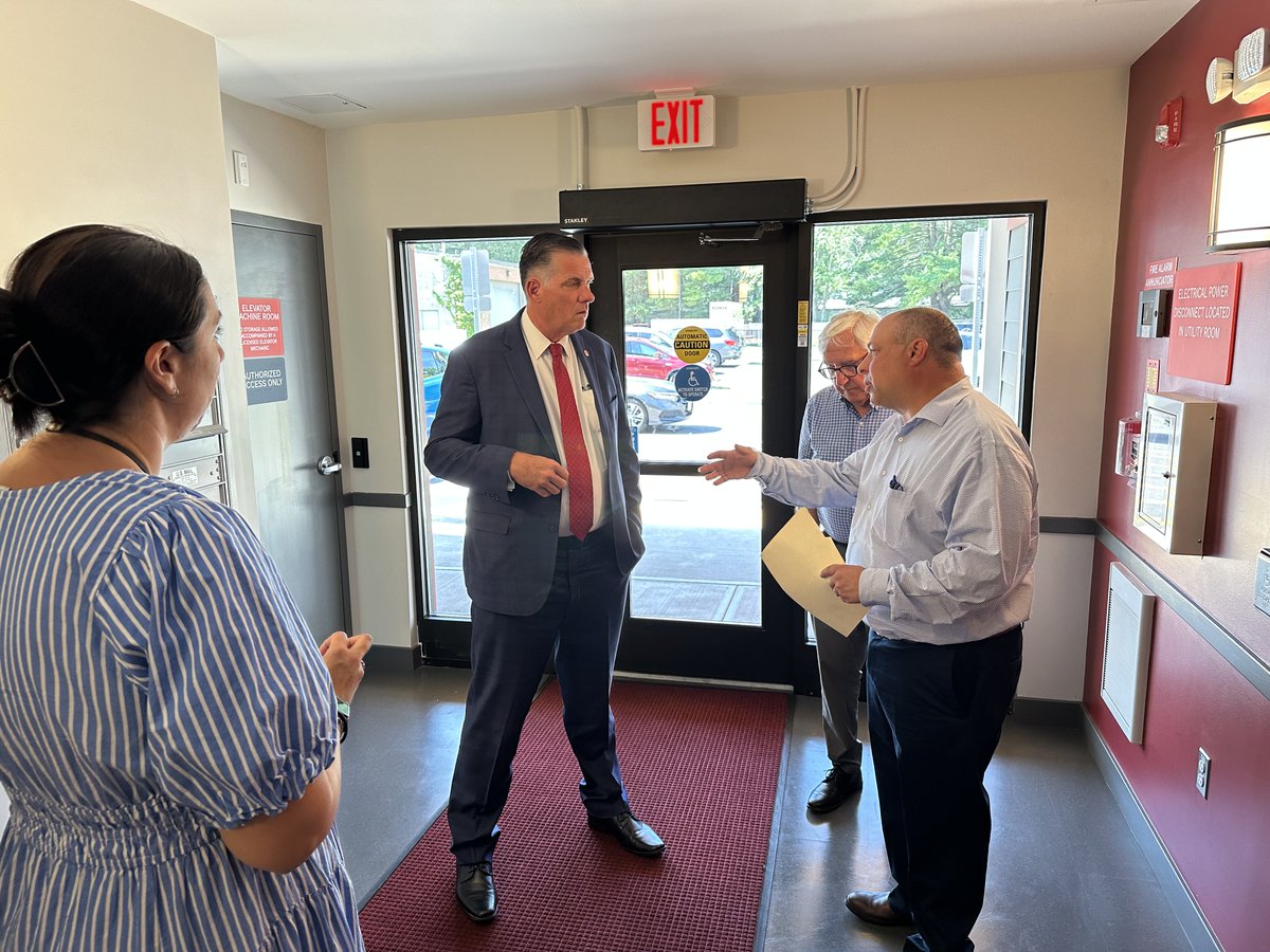 Fr.Bill's&MainSpring (@frbillsmnspring) on Twitter photo We were honored to welcome <a href="/BridgeStateU/">Bridgewater State University</a> President Fred Clark for a tour of our new Smith Family Housing Resource Center & Yawkey Hall in Brockton. Led by FBMS leaders and joined by BSU alum staff, it was a great moment of partnership and shared commitment to our community! We were honored to welcome <a href="/BridgeStateU/">Bridgewater State University</a> President Fred Clark for a tour of our new Smith Family Housing Resource Center & Yawkey Hall in Brockton. Led by FBMS leaders and joined by BSU alum staff, it was a great moment of partnership and shared commitment to our community!
