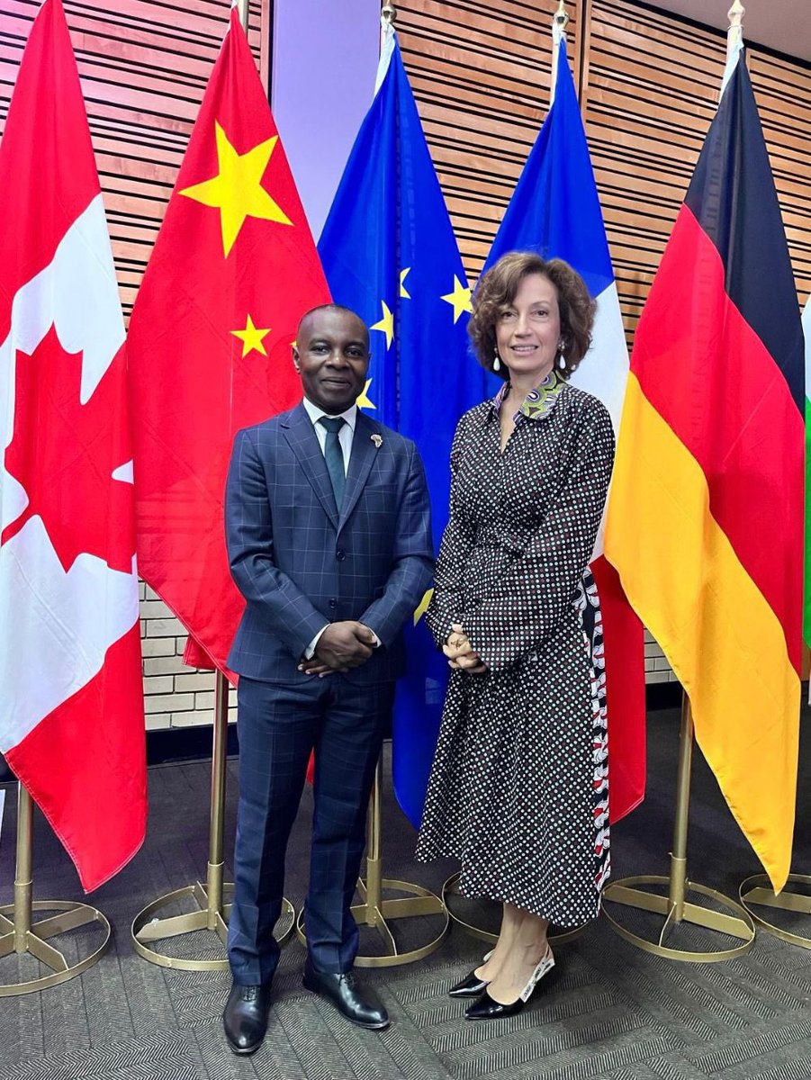 Thani Mohamed-Soilihi (@tmohamedsoilihi) on Twitter photo Tous mobilisés pour le succès du <a href="/g20org/">G20 South Africa</a> 🇫🇷🤝🏿🌎
L’ <a href="/UNESCO/">UNESCO 🏛️ #Education #Sciences #Culture 🇺🇳</a> et les organisations internationales sont des acteurs clés pour porter nos ambitions communes.
Merci à <a href="/AAzoulay/">Audrey Azoulay</a> et à toutes celles et ceux qui ont répondu à l’invitation de la présidence sud-africaine ! Tous mobilisés pour le succès du <a href="/g20org/">G20 South Africa</a> 🇫🇷🤝🏿🌎
L’ <a href="/UNESCO/">UNESCO 🏛️ #Education #Sciences #Culture 🇺🇳</a> et les organisations internationales sont des acteurs clés pour porter nos ambitions communes.
Merci à <a href="/AAzoulay/">Audrey Azoulay</a> et à toutes celles et ceux qui ont répondu à l’invitation de la présidence sud-africaine !