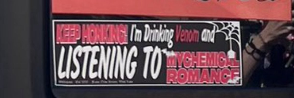 vampsy's tweet photo. @AllWeRIsBulletz I want this sticker SO BAD THO where do I cop 😭😭 https://t.co/uSiYS0EeuQ