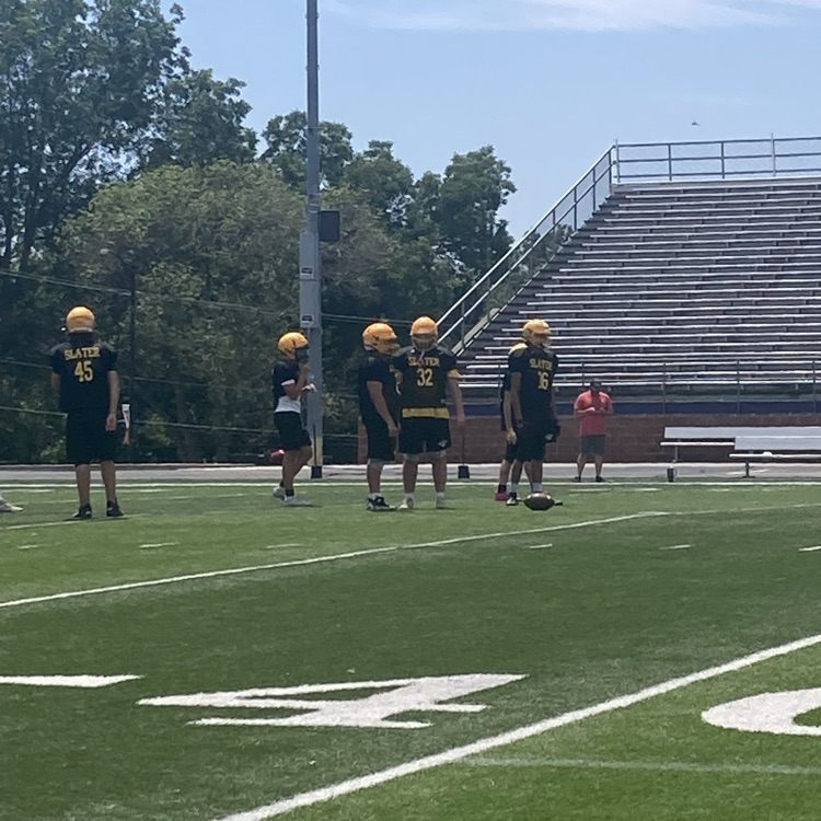 Our varsity football team competed in the MVC Football camp yesterday. They did a tremendous job. Here are some picture!

#FN5GL
#Sweepstakes
@tmobile