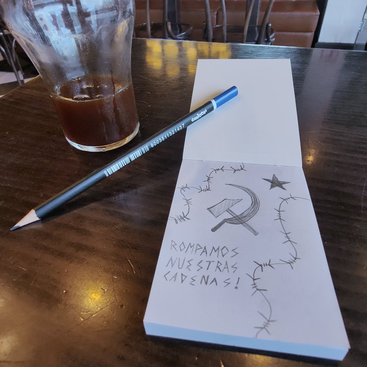 Aiden ☭ tweet media