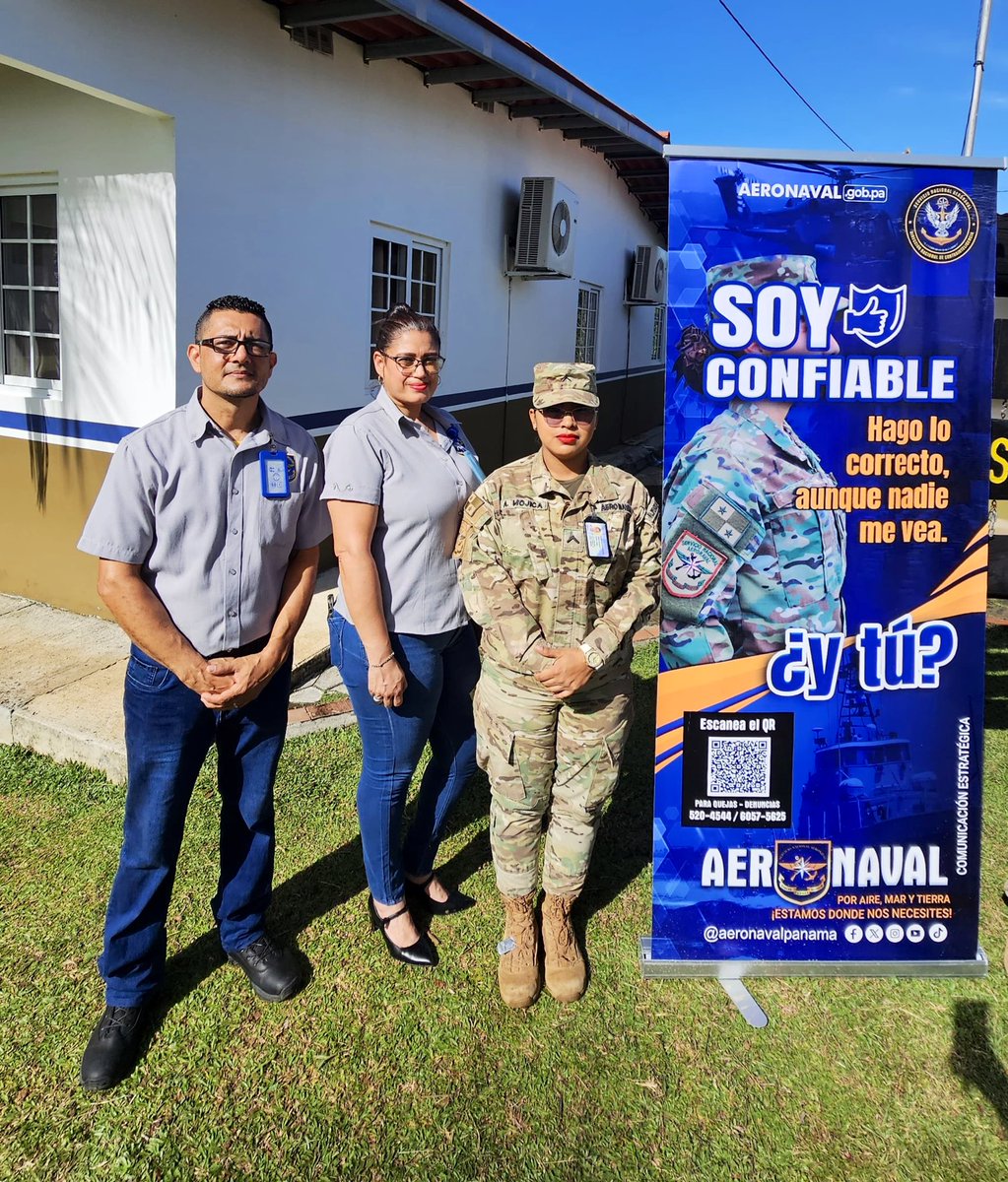 aeronavalpanama's tweet image. Continuamos con la campaña #SoyConfiableYTú, hoy instalamos banners en la Base Aérea Subtte. Vicente Vargas/Chiriquí.
Reafirmamos nuestro compromiso con la integridad, la responsabilidad y el servicio con transparencia. Cada acción que realizamos refleja los #ValoresAeronavales.