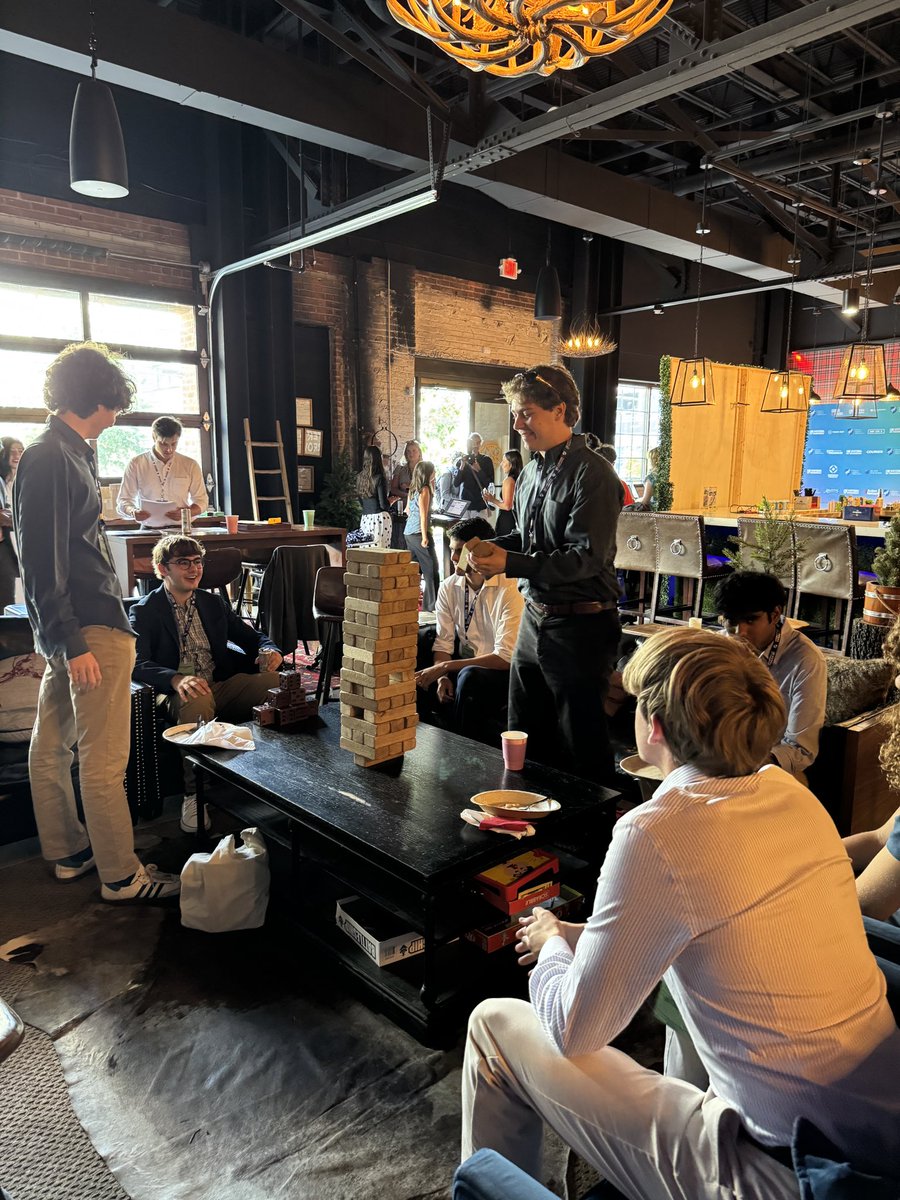 VotersTomorrow's tweet image. Gen Z is showing up and showing out this morning for our 2025 #FightForOurFuture Summit!