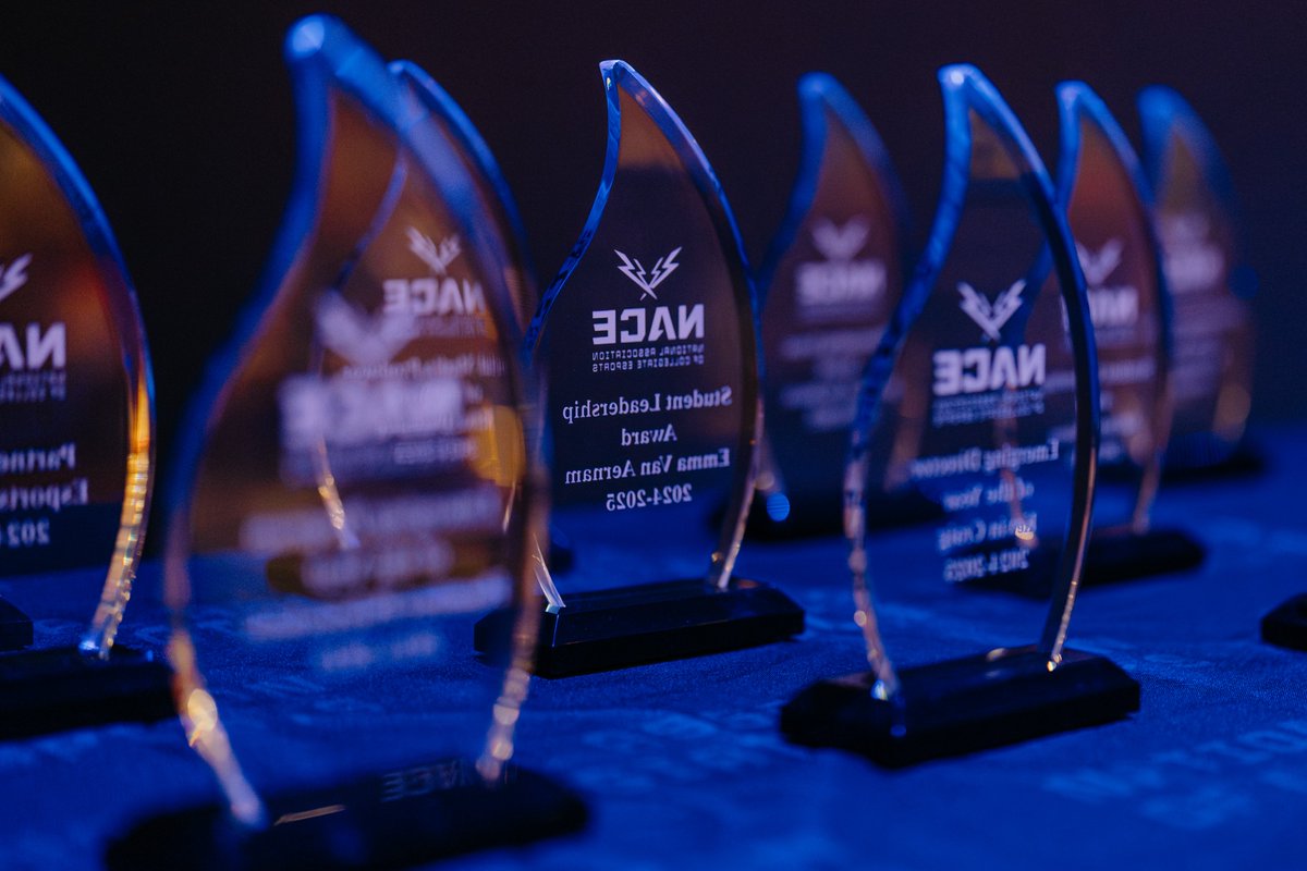 NACEsports's tweet image. Days 1 & 2 of the 2025 NACE National Convention held lots of excitement with awards, panels, and just a little bit of competition 😊
Looking forward to Day 3!
📸 @brookehudymedia