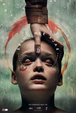 CaClap_'s tweet photo. #Recommandation 

Bring Her Back (2025) - réal : Les frères Philipou 

Une nouvelle production A24 qui fonctionne et qui est agréable à regarder. Le film est porté par ces acteurs qui réussissent à nous emporter dans cette ambiance etrange et dérangeante. 

On vous le conseil 😁 https://t.co/G0kVcCOFvf