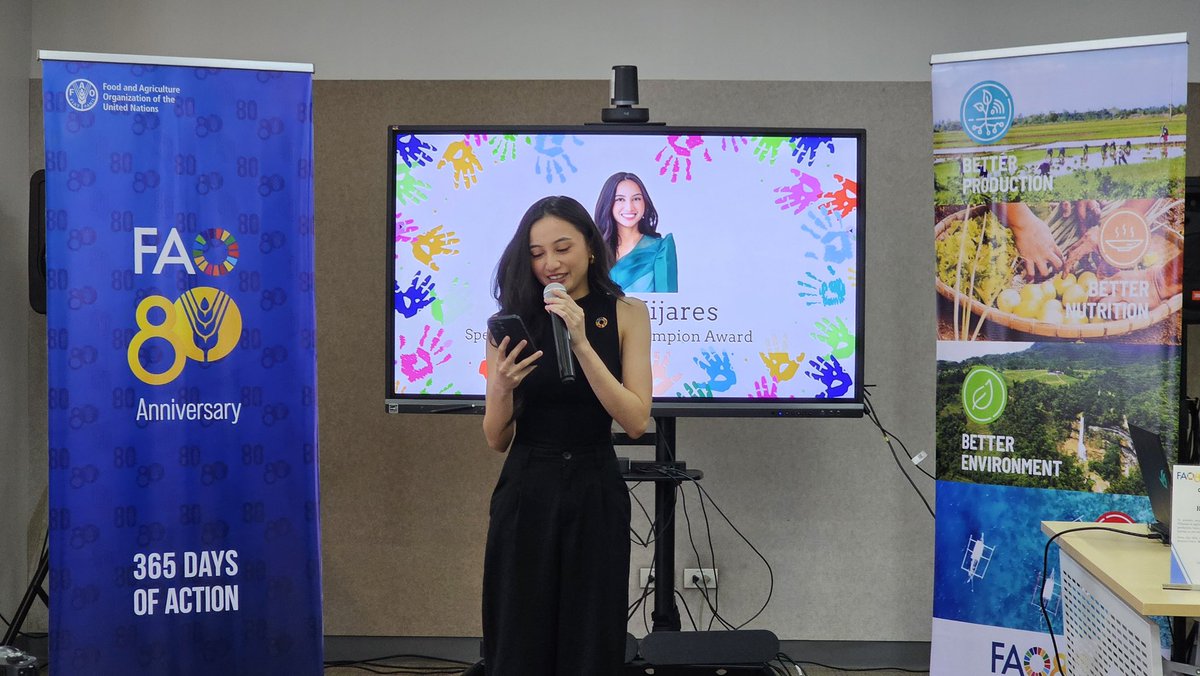 dabbadie's tweet image. When I was 24, my closest link to food was my rice cooker. 🍚
Robyn Mijares, on the other hand, decided to change the world, & the @FAO Champion Award jury noticed. 🏅@FAOPhilippines was proud to celebrate her today.
Young Filipinos aren’t just ready. They’re already leading. 🇵🇭