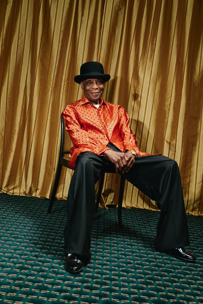 TheRealBuddyGuy's tweet image. 5 DAYS! The countdown is on for the July 30 release of Buddy’s new album ‘Ain’t Done With The Blues’. Pre-order here: buddyguy.lnk.to/aintdonewithth…
Join us at @BuddyGuys Legends in Chicago Wed 7/30 for BG’s 89th Birthday & Album Release Party! Tix at buddyguy.com. — Team BG