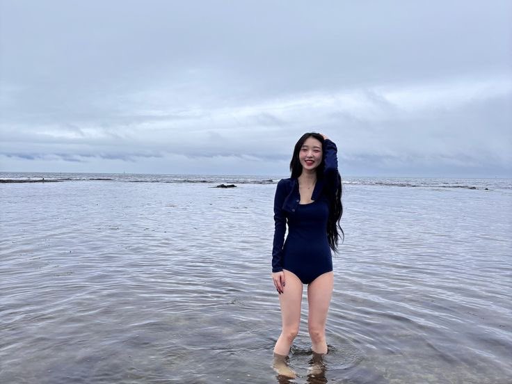 looblethink's tweet image. #yeojin