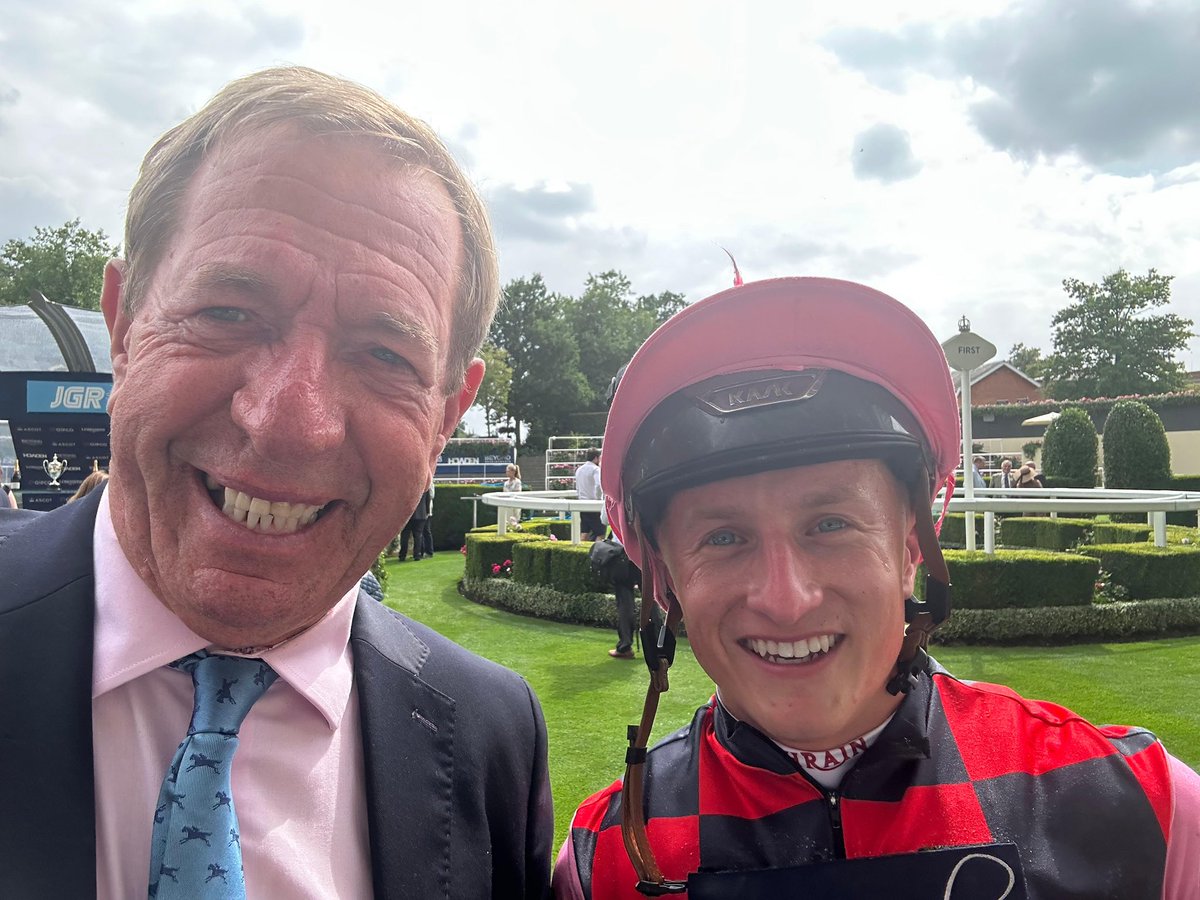 tommoracing's tweet image. It’s @TomMarquand’s world and we’re just living in it 🤩
Two wins so far:
PRINCESS PETROL 🏆
MANY MEN 🏆
And another two rides to go:
ARANTES NASCIMENTO
RANEENN
@Ascot #KingGeorgeMeeting @freebets_com
