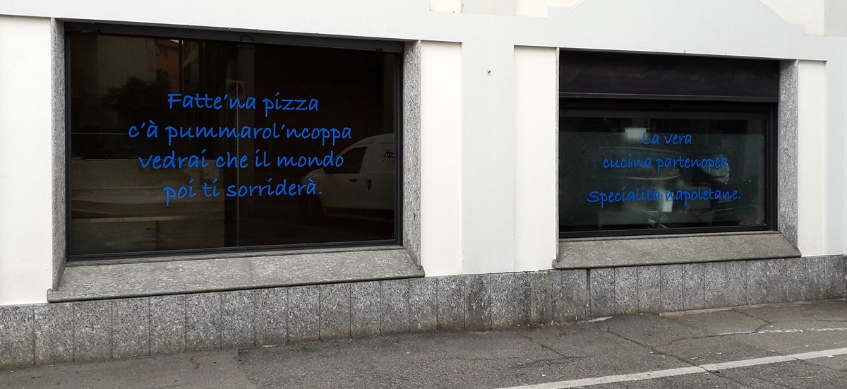 vimercatiGrafic's tweet photo. #insegne e adesivi #prespaziati per attività commerciali. realizzazione e posa @PizzeriaRistoranteSpaccanapoli https://t.co/nVeHlyelYN