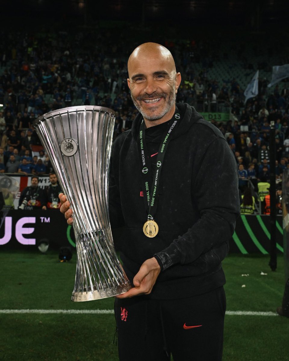 Ebenheal's tweet image. Exactly One Year Ago today Enzo Maresca took over the Chelsea FC job as First team Manager……
From Championship Manager to World Champions
#chelsea
@Tunnykvng @CFCPys @MODCFC20