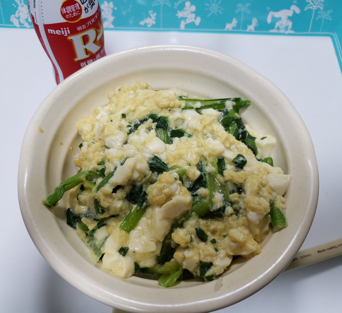 nanann_0107's tweet image. 昨日と今日の　#絵描きのご飯

昨日は神楽坂祭りに行ってきました
去年食べて美味しかったカレーパン！また食べました✨
お店行けばいいんだけどね
お祭りは明日までだよ😃
