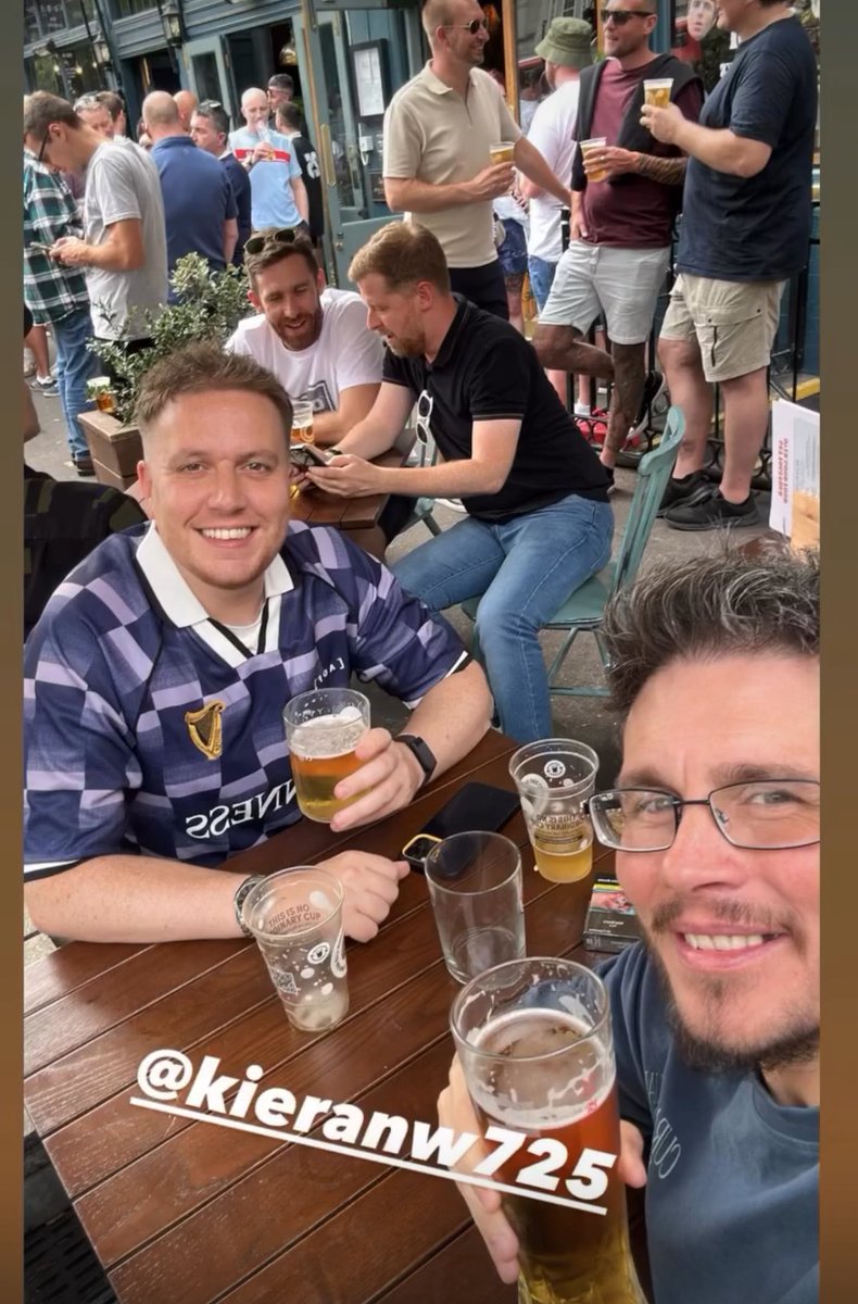 KizzleKicks7's tweet image. Cos we neeeeeeeed each other 🎶