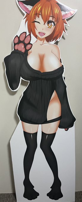 あのっ!あのっ!
もしかしてなんですが

自分の等身大ポップ自作したVtuberって気持ち悪いですか? 