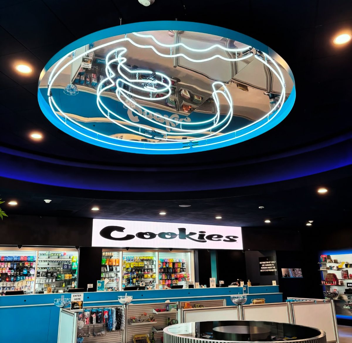 cookiesglobal's tweet image. Cookies { Bolingbrook } Grand Opening tomorrow at 11a 💪🏽 Who is pulling up ? @Cookiesboling
RSVP: cookies.co/blog/store-ope…