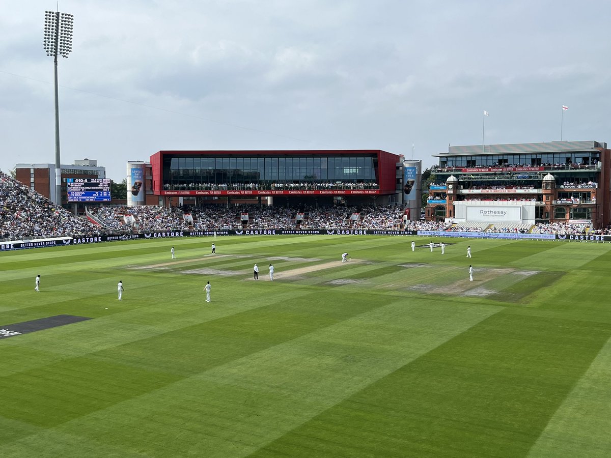 sohalamarsingh's tweet image. The load on Bumrah and Siraj is starting to tell. Same happened in AUS. There IND didn’t pick a 4th quick, while in ENG the 3rd quick has failed to provide regular support. IND have added to their woes by leaving Kuldeep out of each Test. Time for all-rounder obsessed GG to go