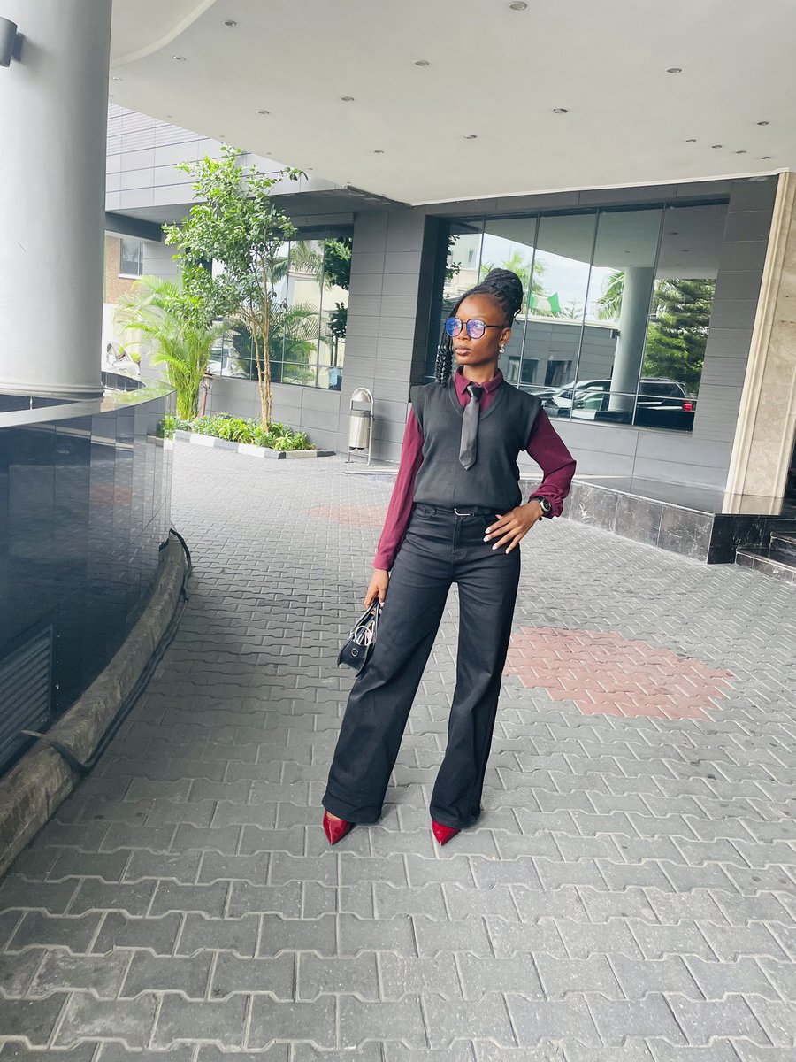 Folathofficial's tweet image. Still learning….still growing😊🍷
Mentorship Ingathering 3.0 reminded me that knowledge goes beyond the classroom.
#mentorshipmatters #mentorshipingathering