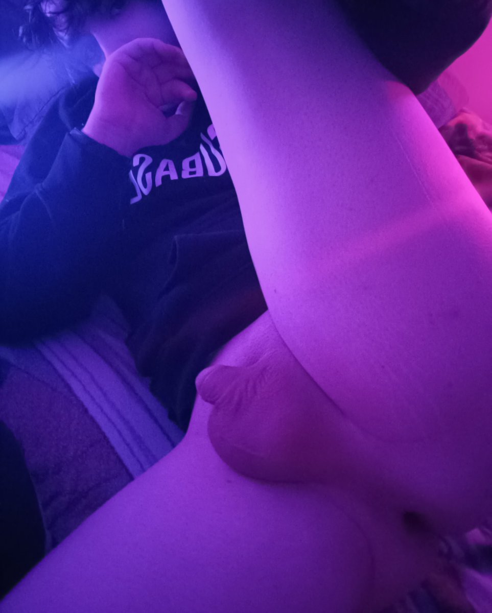 fuotsfb_nsfw tweet picture