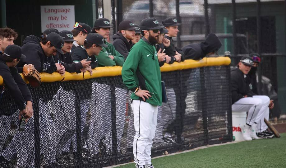CODAlumni's tweet image. Pat Leahy, #CODAlumni, former player &amp;amp; assistant coach, has been named Head Coach of @CODathletics Baseball! A true alum story - from outfielder to leading the program. ⚾️ 
#ChapsBaseball  #GoChapsGo 

🔗buff.ly/ZyB6M3d
