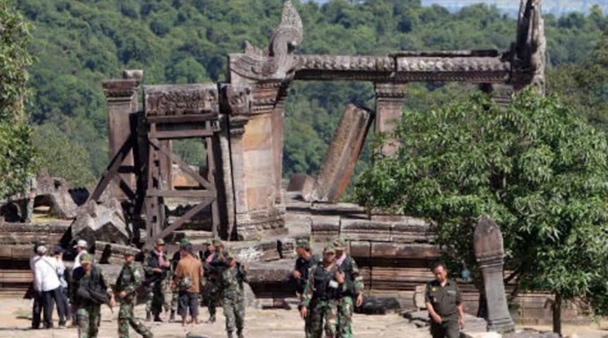 VengK13611's tweet photo. They didn’t just attack us — they attacked our history.
Thailand’s aggression has damaged Preah Vihear Temple, a UNESCO World Heritage Site.
A sacred place. A symbol of peace.
Now scarred by war.

This is more than politics. This is a crime against culture.
#SavePreahVihear https://t.co/Riwhn2s2Ds