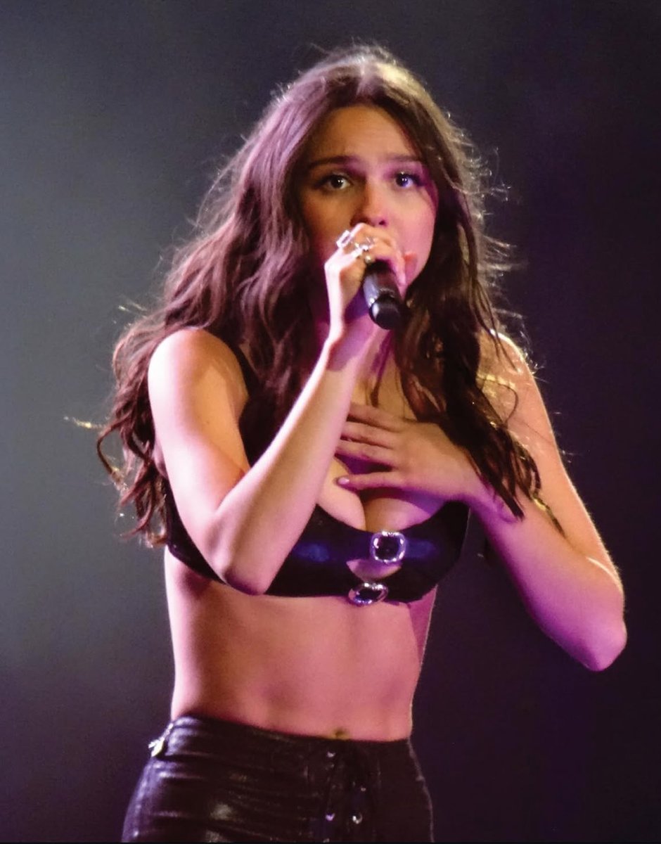 MyAngelLacy's tweet image. her eyes omfg