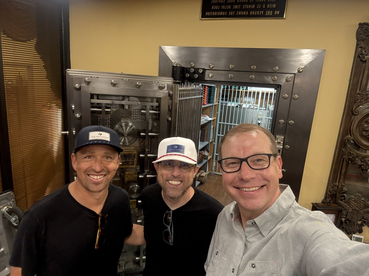 Brad Bolton (@bradmbolton) on Twitter photo It was a pleasure having Ryan and <a href="/MaxfieldOnBanks/">Maxfield on Banks</a> (John) in Red Bay the last day and a half!
Appreciate your interest in telling the economic impact <a href="/CommSpiritBank/">Community Spirit</a> has and continues to make on our area and highlight the extraordinary small business customers we get to serve! It was a pleasure having Ryan and <a href="/MaxfieldOnBanks/">Maxfield on Banks</a> (John) in Red Bay the last day and a half!
Appreciate your interest in telling the economic impact <a href="/CommSpiritBank/">Community Spirit</a> has and continues to make on our area and highlight the extraordinary small business customers we get to serve!