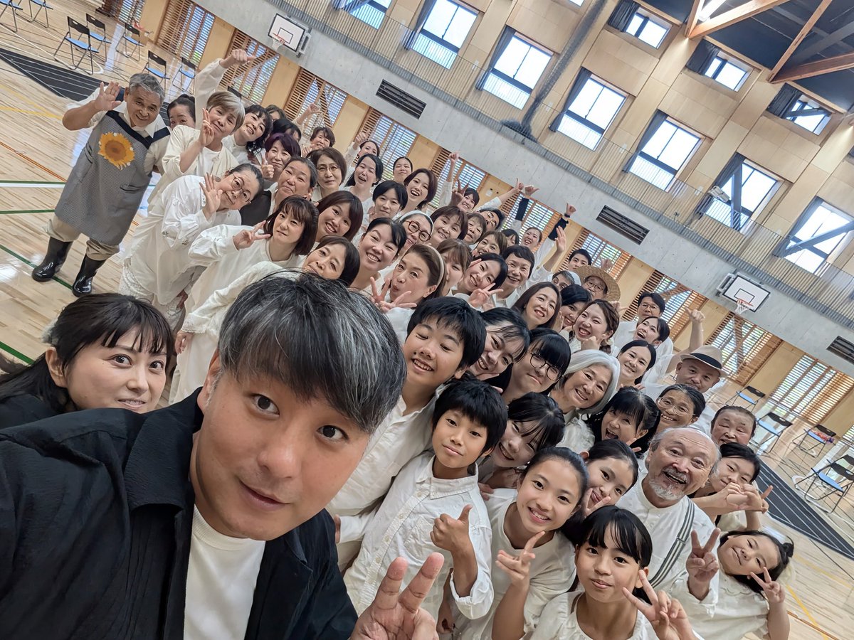 HiroKick629's tweet image. オファーは去年、ワークショップも去年、オーディションは今年、4月に戯曲を書き上げ稽古開始も同月。5月、6月、7月と稽古を重ね、昨日劇場入り。で、明日初日を迎える。俺がやるべき事は全部やった。あとは皆を信じるだけ。凄い演劇が明日生まれる。観て欲しい🍀

#かわさき演劇まつり
#川崎のチト