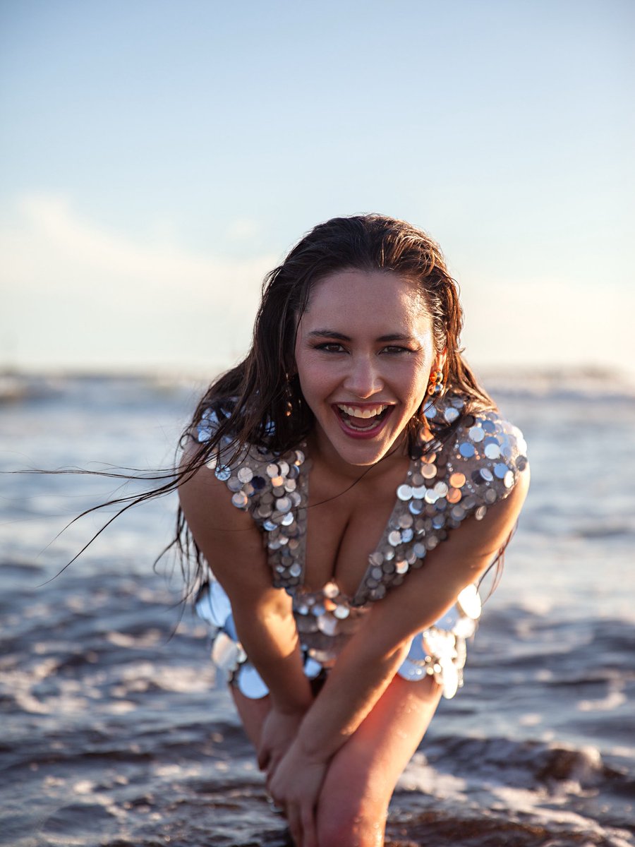 Baby Blue Day (feat. Ethan Peck) OUT NOW open.spotify.com/album/6TwanJBE…