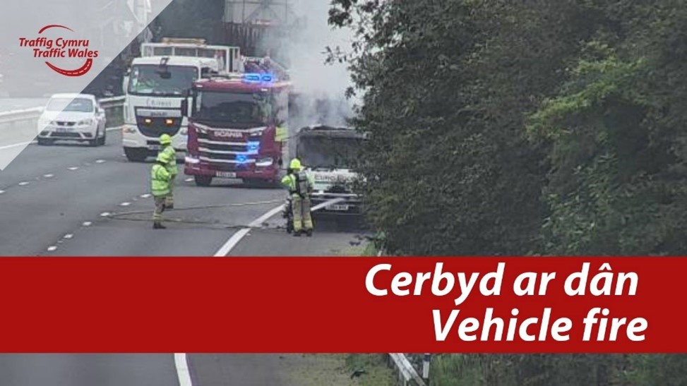 ⚠️Warning - Vehicle fire ⚠️
📍A48 westbound Crosshands
The road is currently closed. Updates to follow