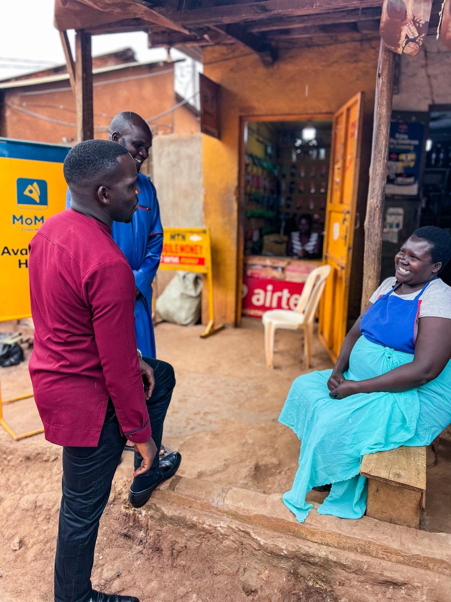 Citizen256_'s tweet image. The people's Mp Rt Hon @JoelSsenyonyi is currently conducting door-to-door in Go Down 2, Naguru 2 Parish - Nakawa West.
#PeoplePowerOurPower