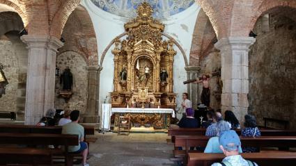¿Sabes qué es el enroscado cacereño❓️❓️❓️
Una singularidad arquitectónica que descubrimos en las visitas guiadas que abren al público los tesoros patrimoniales de la <a href="/CoriaCCDiocesis/">Diócesis Coria-Cáceres</a> 📻👇
canalextremadura.es/a-la-carta/el-…