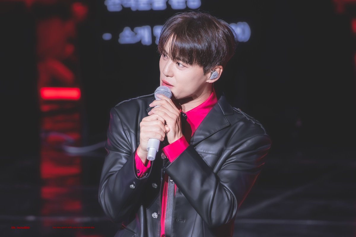 lucylallaice's tweet image. 250725 LCK ROADSHOW 2025 T1 HOME GROUND
์น๋ฆฌ์์ โค๏ธ
๐mr-incredible.com/345
#๊น์ค์ #XIA #์์์ค์