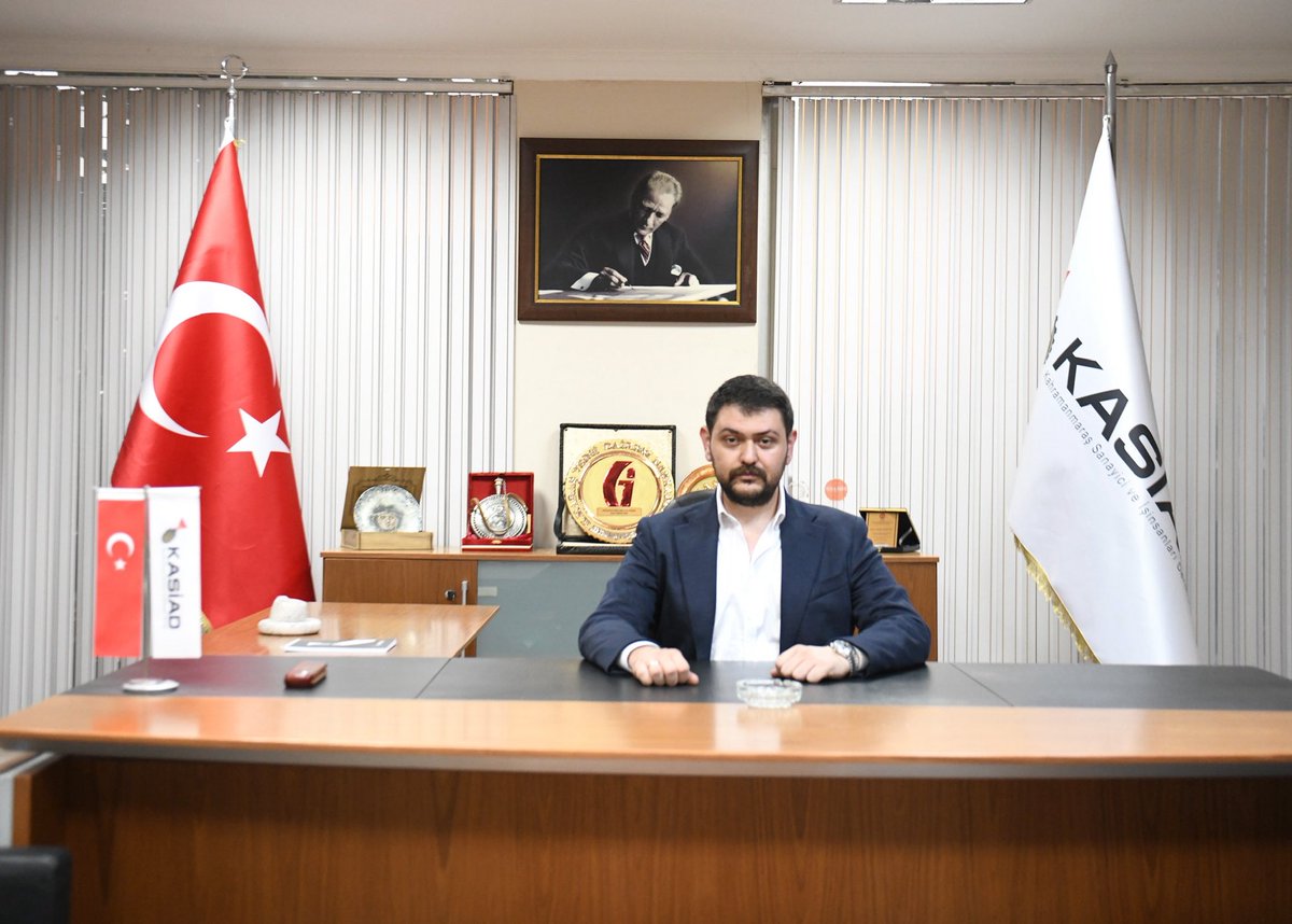 KASİAD olarak,15.⁠ ⁠Olağanüstü Genel Kurul Toplantımızın ardından yeni Yönetim Kurulumuz ilk toplantısını gerçekleştirdi.. Yeni döneme dair yol haritasının belirlendiği bu toplantıda;
ortak akıl, iş birliği ve vizyon odaklı kararlarla güçlü bir başlangıç yapıldı.