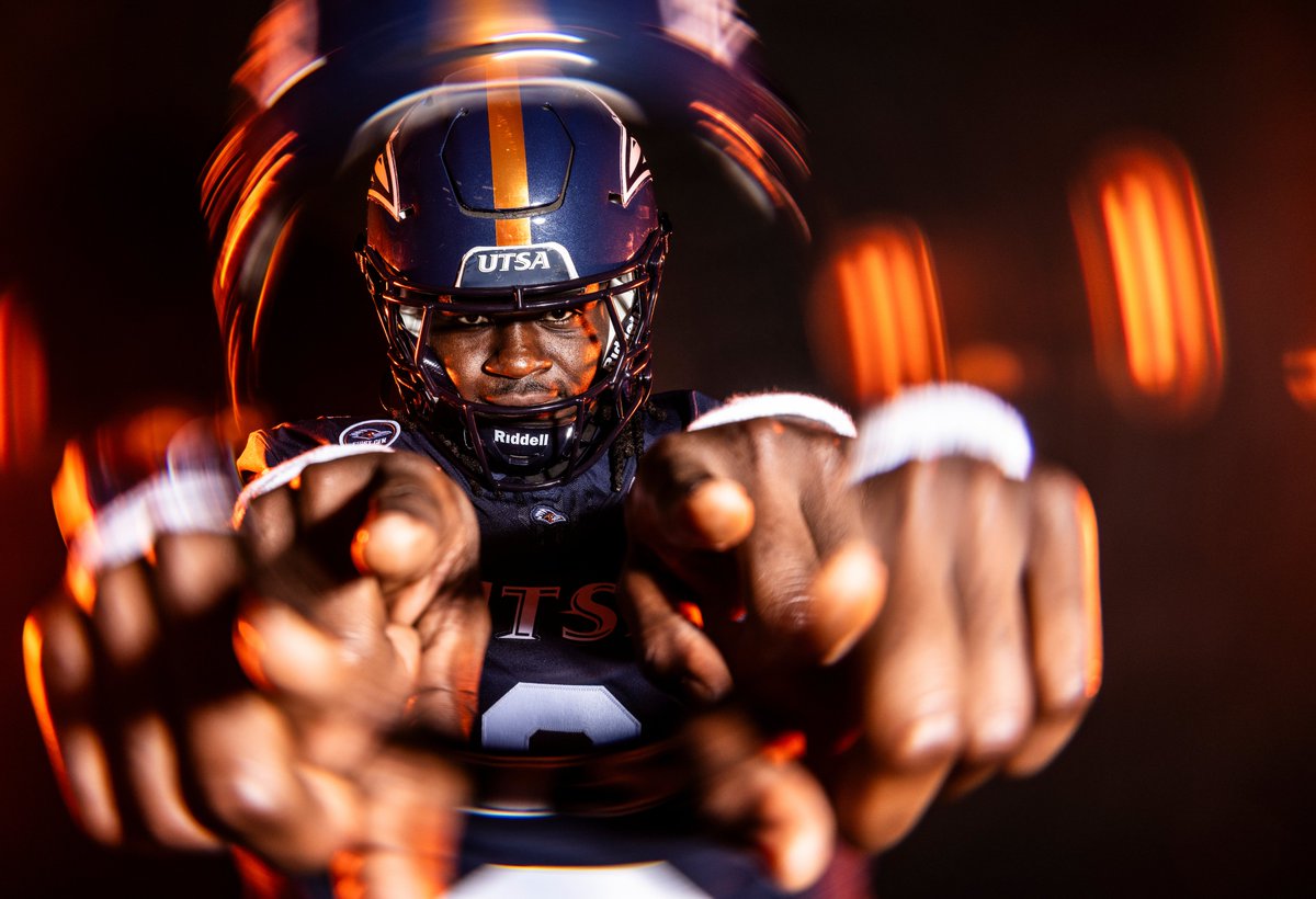 The American tweet media