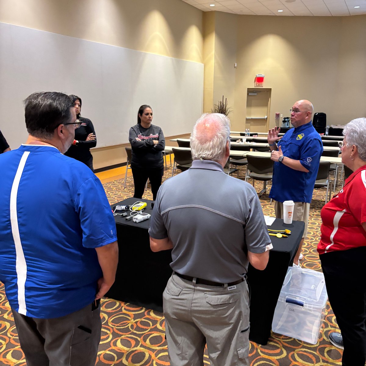 ActionMedCo's tweet image. We’re leading #pitcrewsportsemergencycare💯% interprofessional labs today at the Texas Emergency Athletic Management Seminar (TEAMS) in Edinburg (TX) Conference Center at Renaissance!!