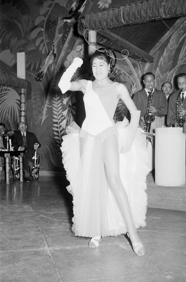Orqta. ARTOLA con Cándido Arranz, Antonio Rodríguez Fernández, Antonio Román y Antonio Martín Guerrero ¿jardines Hotel Miramar -1961 (UMA)