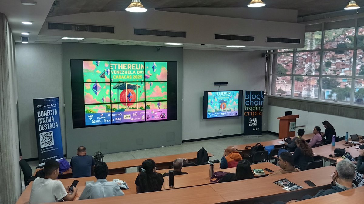 pipiripaos's tweet image. Activos y vibrando en alta en la Ethereum Venezuela Day, con los amigos de @ETHVenezuela @DosisWeb3 @100DiasDeR @academiabtcucab marcando presencia en el avance tecnológico de Caracas...