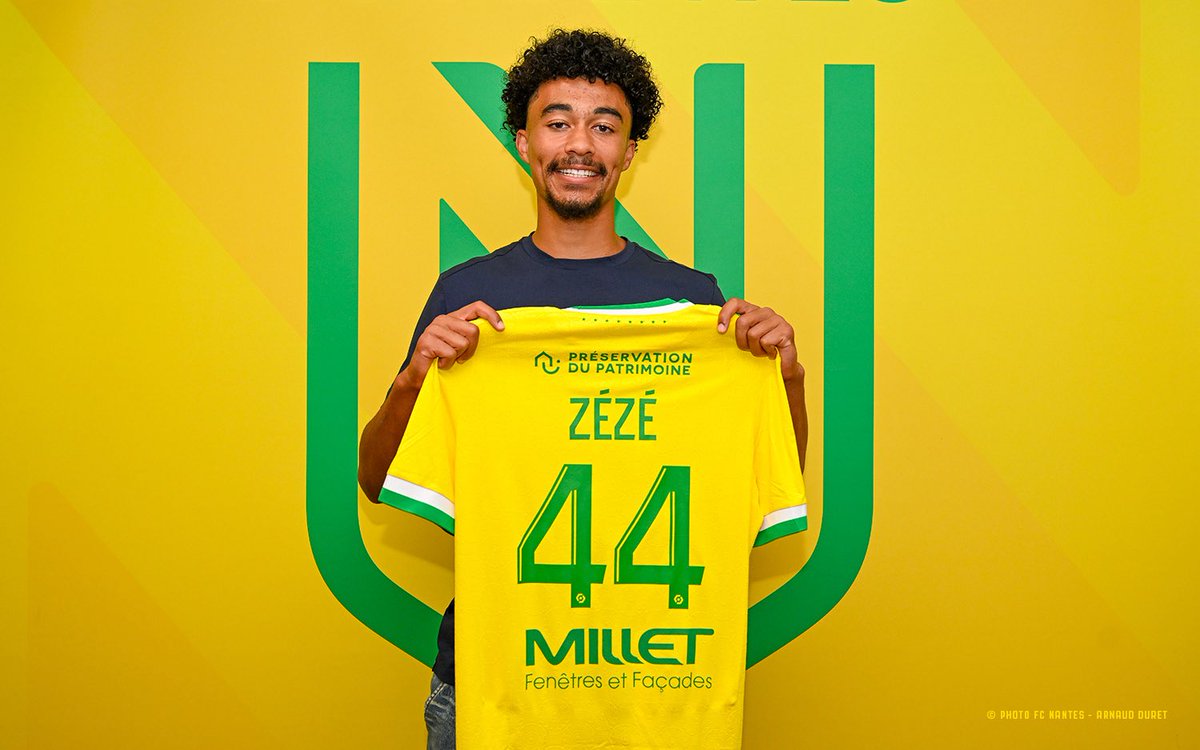 Ablinhoo's tweet image. Désolé mais je trouve ça dingue 22M pour Nathan Zeze.
J'adore le joueur : flocage 44, potentiel énorme, profil moderne 1m90 bonne relance. Mais il a pas tellement montré en L1 et revient d'une longue blessure.
Le mercato est fou #FCNantes