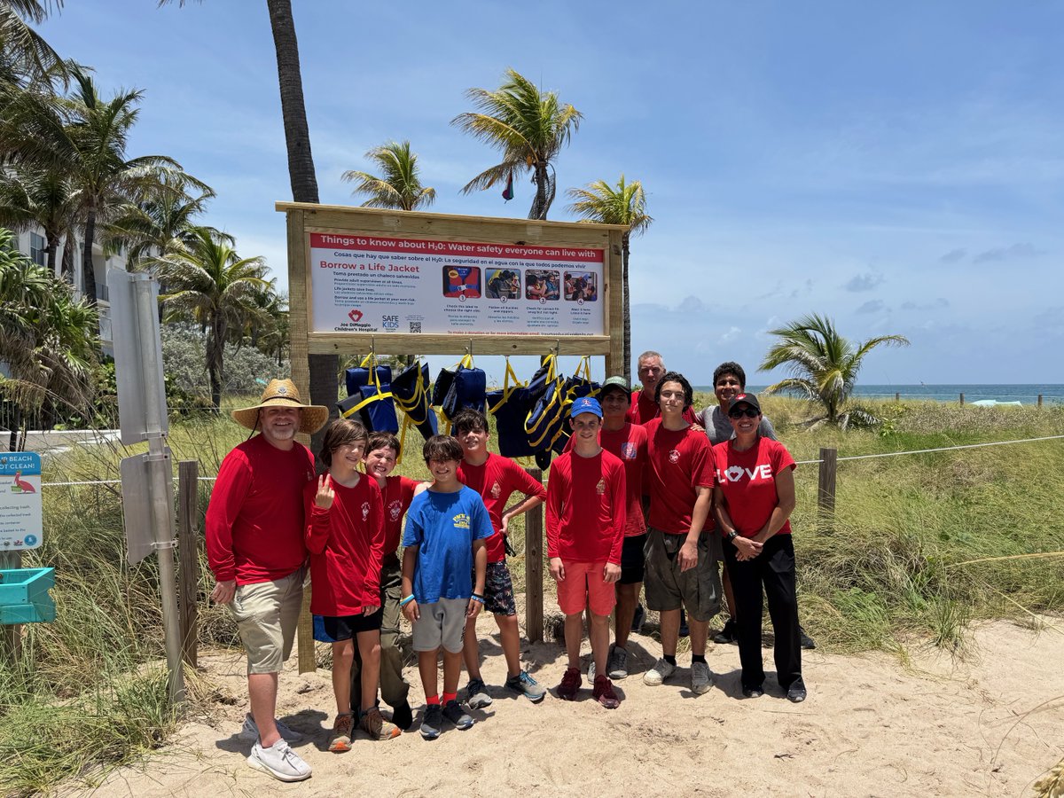 JDCHospital's tweet image. Broward leads Florida in pediatric drownings. On World Drowning Prevention Day, let's take action.
@safekids Broward, led by us & @mhshospital, teamed up with Eagle Scouts + @HealthyFla to build free Life Jacket Loaner Stands across Broward.
🔗🔗: jdch.com/blog/2021/06/h…