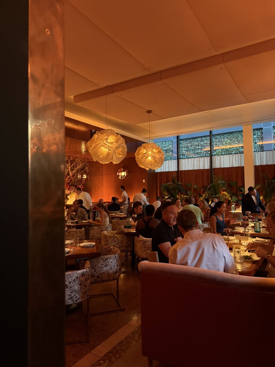 Lazz_eth's tweet image. First time I’ve ever found real use in holding an NFT
@Flyfishclub is a members-only restaurant, omakase speakeasy, and lounge located in NYC. Purchased an NFT back in June and finally had a chance to go last night.
Food was 8/10. Sushi was the star of the show
Service was…