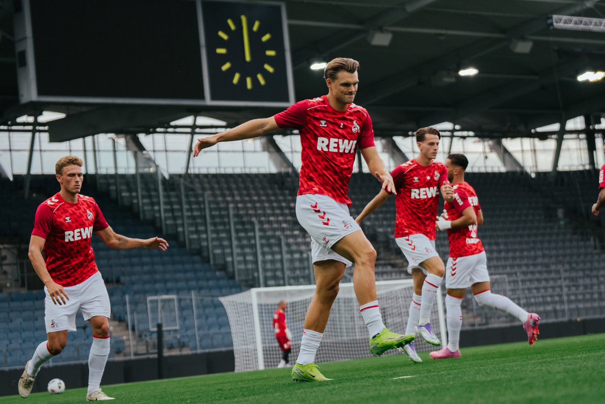 fckoeln_en's tweet image. Ready to rock! 🤝
___
#KOELEI #effzeh