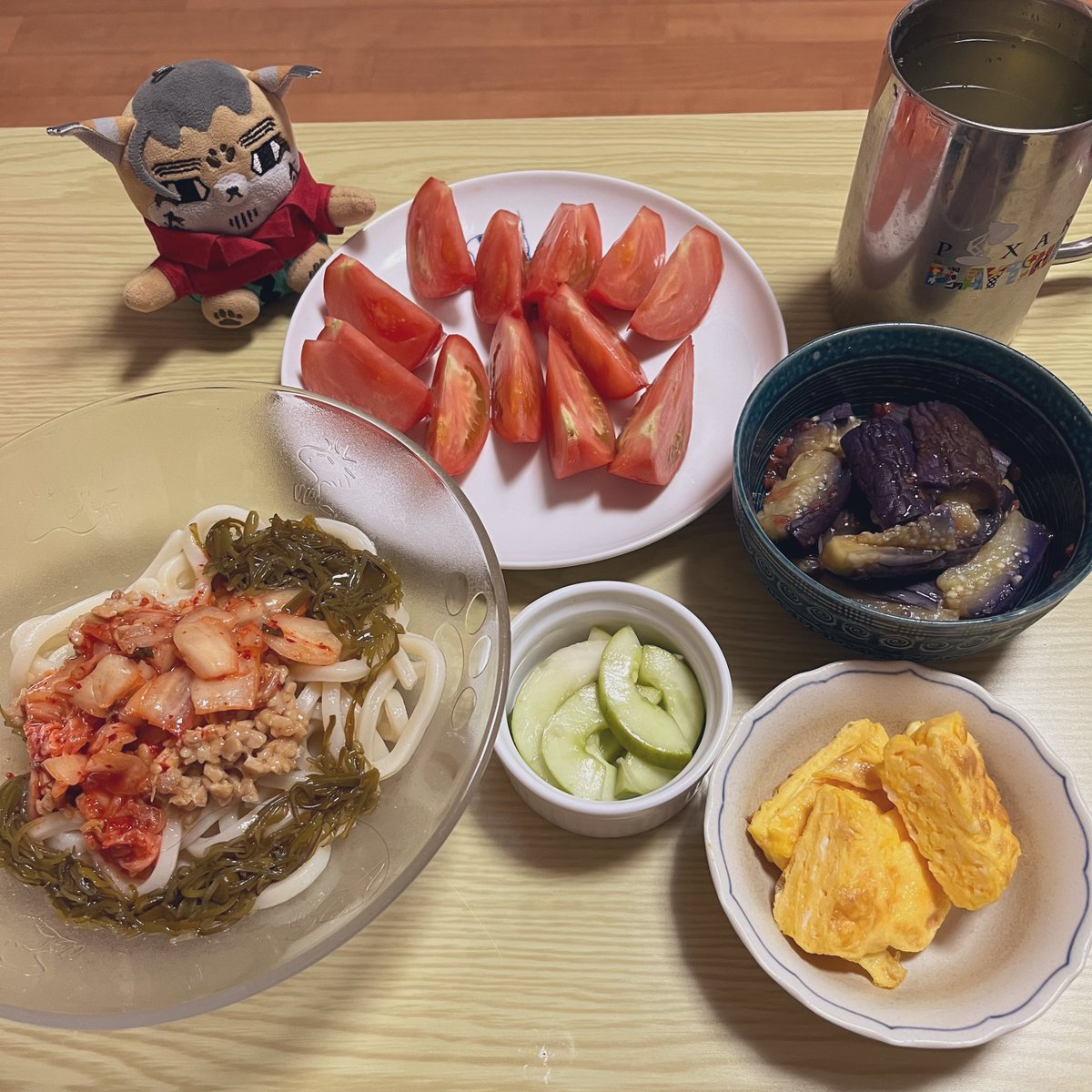 sgar1015's tweet image. ここ最近の不摂生をチャラにしようと、気をつけてるんですけど、どうですかフォゼ尾さん？？？

フォゼ尾「食事はいいかもしれないが、食後のアイスは控えろよ」

☺️💦

フォゼ尾「明日もコメダのポケモンコラボ行くの、知ってるんだからな」

🫠🫠🫠