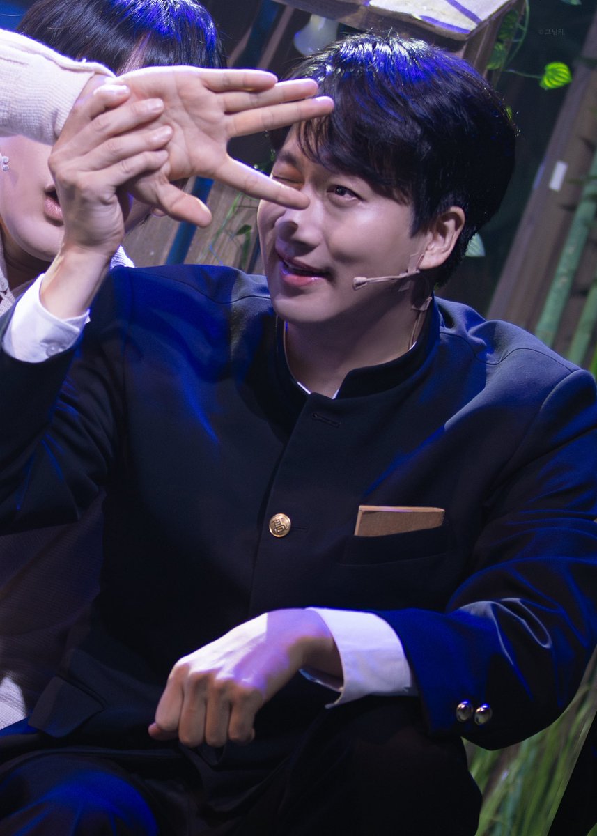 theday_of_pic's tweet image. 250725 뮤지컬 &amp;lt;민들레피리&amp;gt; 
스페셜커튼콜 M4. 별헤는 밤

윤동주 #안재영