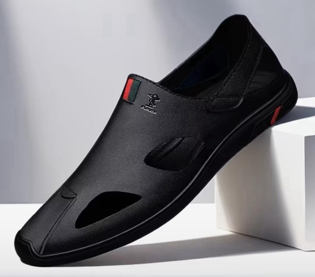 mosleee_s's tweet image. I have these Shoes for sale👇
First frame: Size 41. N30k
Second frame: Size 42 and 43. N25k each
Third frame: Size 43. N23k
Fourth frame: Size 42. N25k
Location: NO20 Umar faruq plaza pz zaria LGA