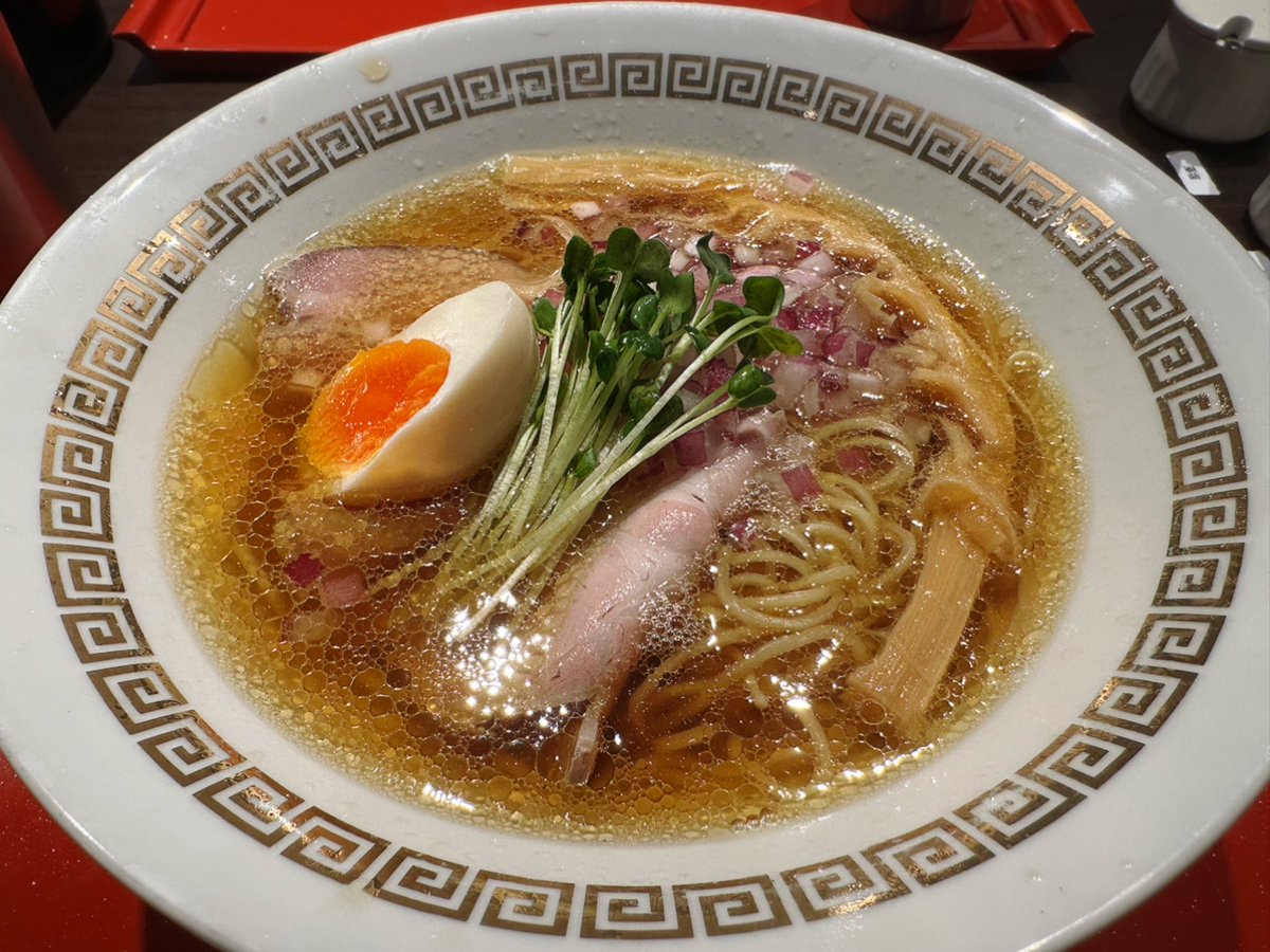 maplerakko's tweet image. 오랜만에 라면으로 회식을 마무리했어요🍺🍶🍜