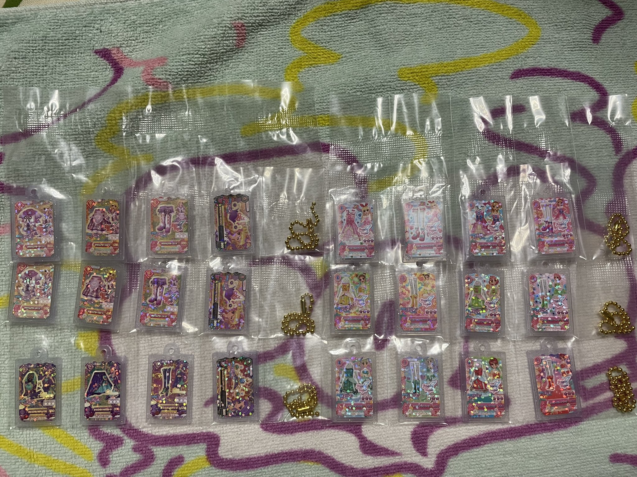 アイカツ ガチャガチャ まとめ売り バラ売り⭕️ アイカツ ガチャガチャ まとめ売り - メルカリ
