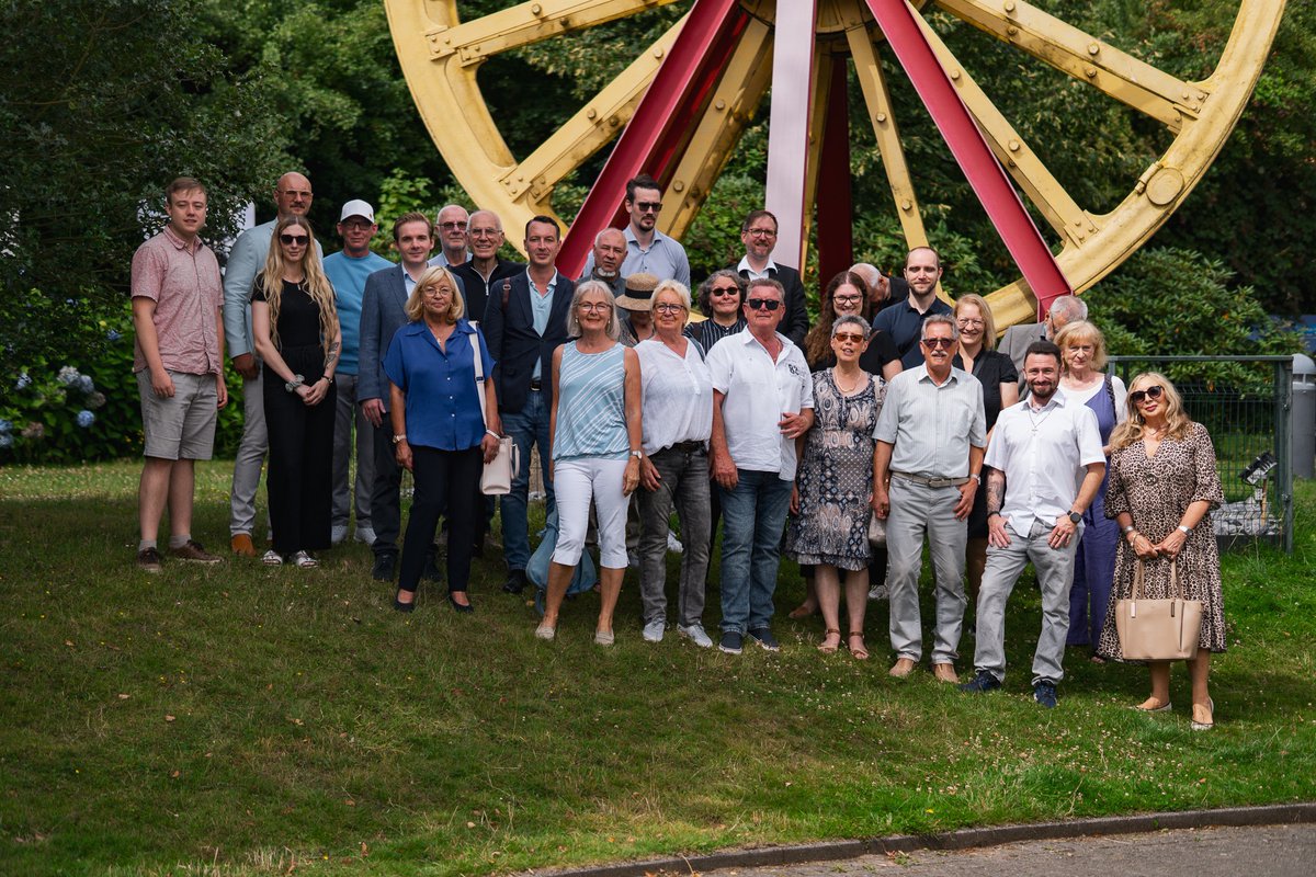MatthiasMdb's tweet image. Heute besuchten wir das Oberschlesische Landesmuseum in Ratingen. Während fremde Kulturen mit üppigen Steuergeldern bedacht werden, schließt dieses wundervolle Museum Ende des Jahres. BKM Weimer und MP Wüst interessieren sich nicht für den Erhalt dieses Ortes. Wir schon!