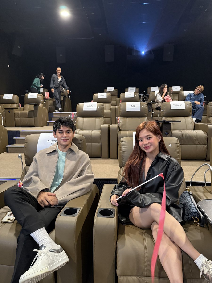 My best duo

VICEsayang DATE WithDUSTBIA